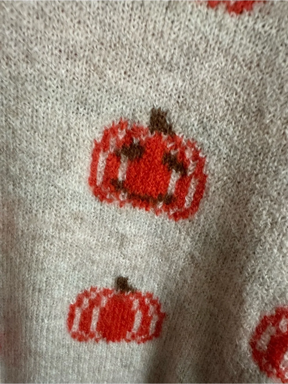 Vince Camuto Cream Sweater with Orange Pumpkin Motif - Picture 3 of 7